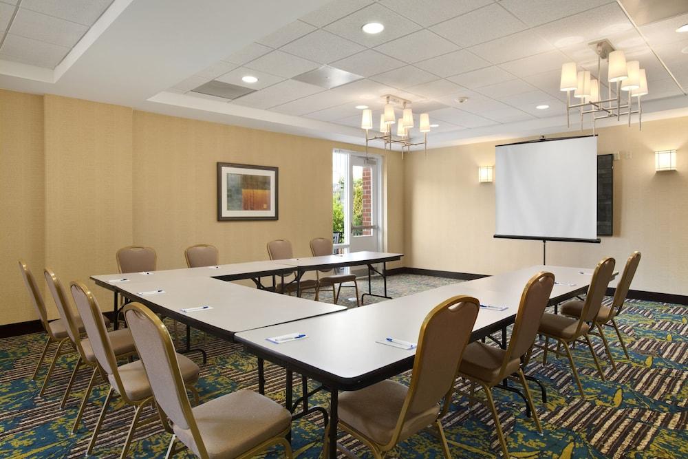 Hilton Garden Inn Silver Spring White Oak Εξωτερικό φωτογραφία