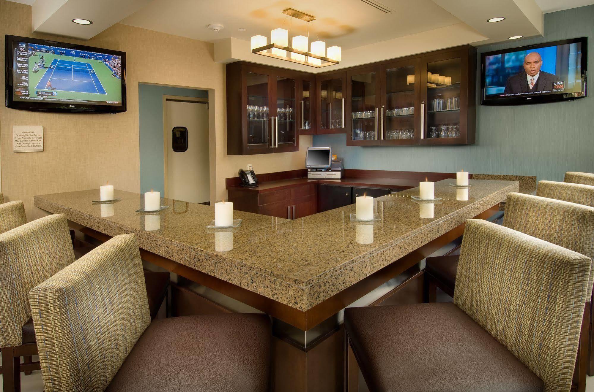 Hilton Garden Inn Silver Spring White Oak Εστιατόριο φωτογραφία
