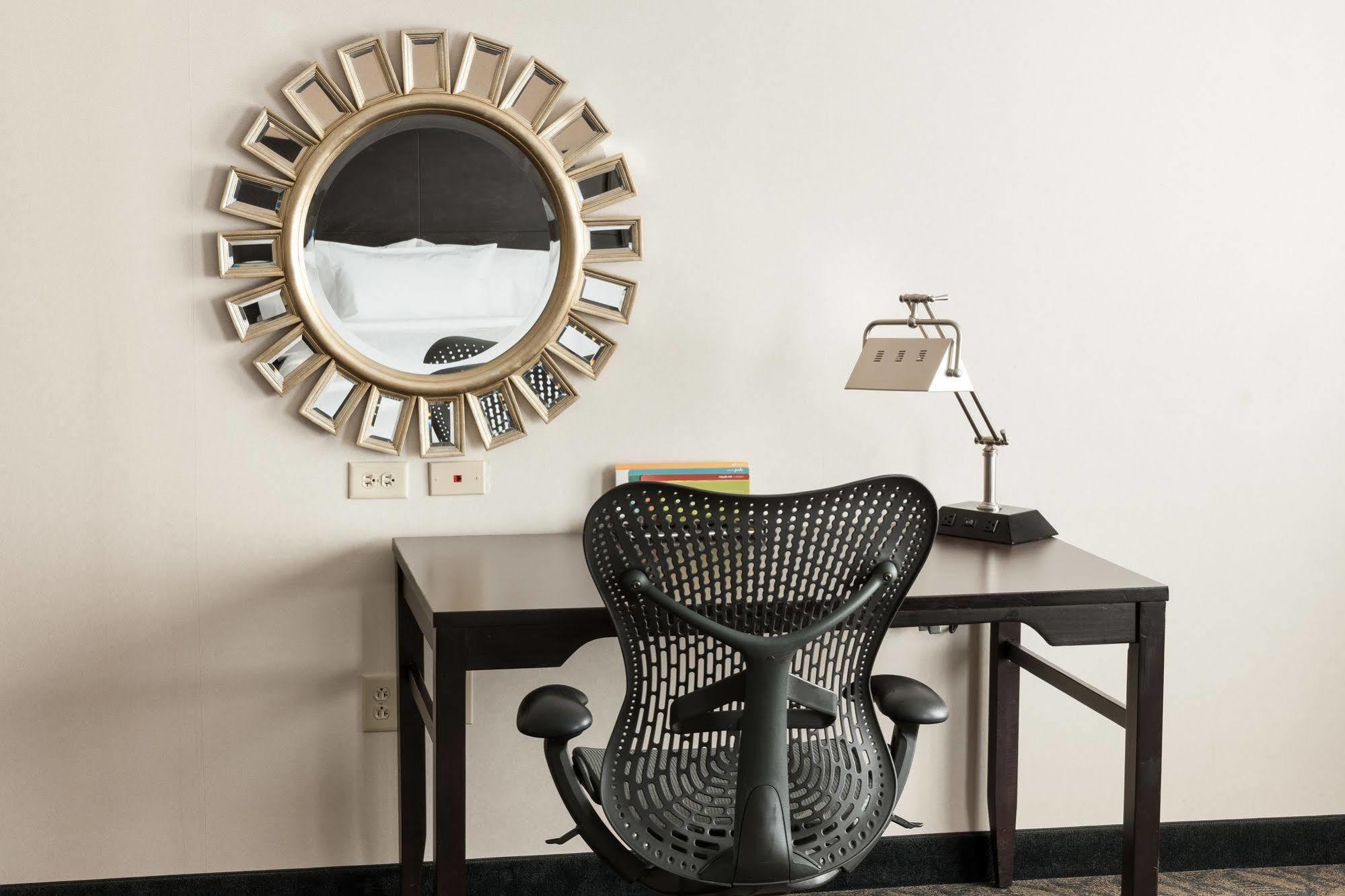 Hilton Garden Inn Silver Spring White Oak Εξωτερικό φωτογραφία