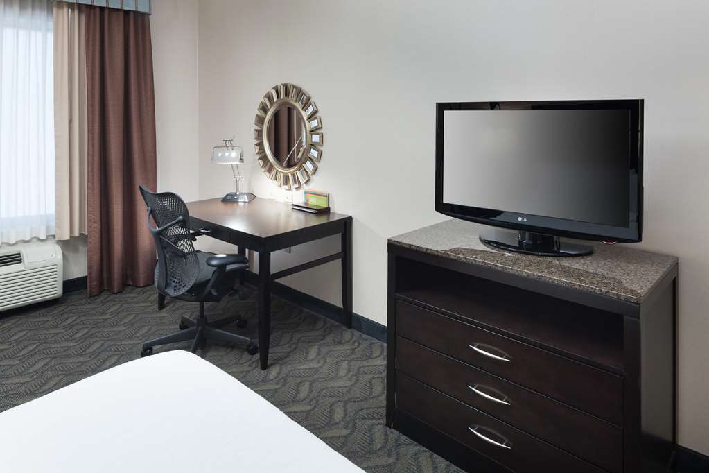 Hilton Garden Inn Silver Spring White Oak Δωμάτιο φωτογραφία